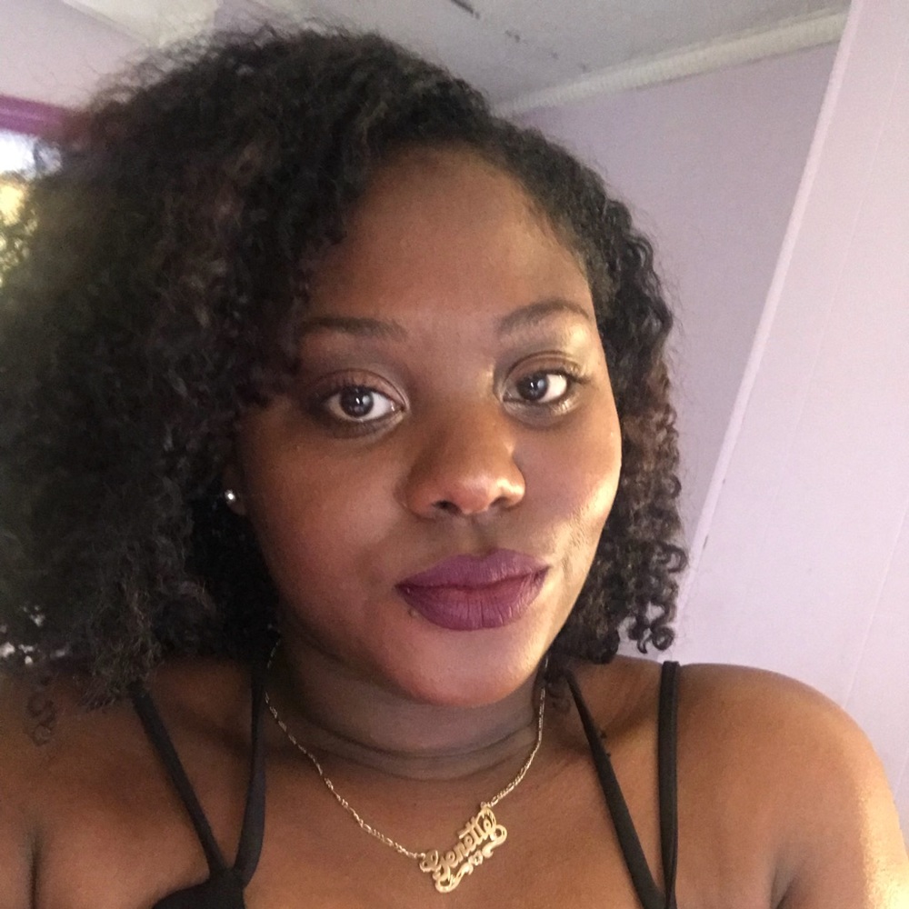 Meet your Posher, Genette